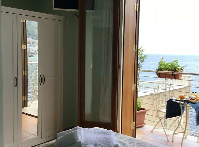 Bed & Breakfast La Sciabica 3*