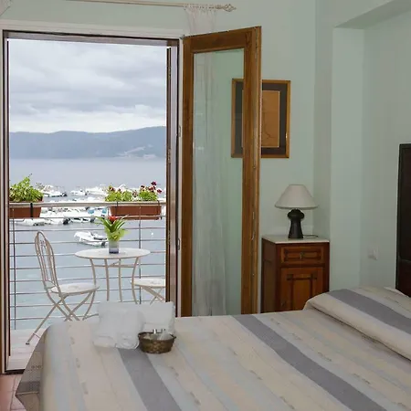 La Sciabica Bed & Breakfast